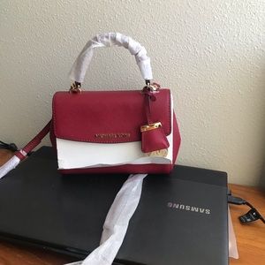 Michael Kors Ava mini (cherry)